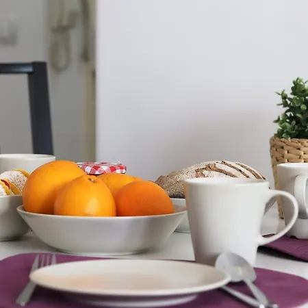 Almirante Classic By Homing Lägenhet