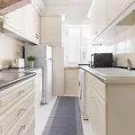 Almirante Classic By Homing Apartmán